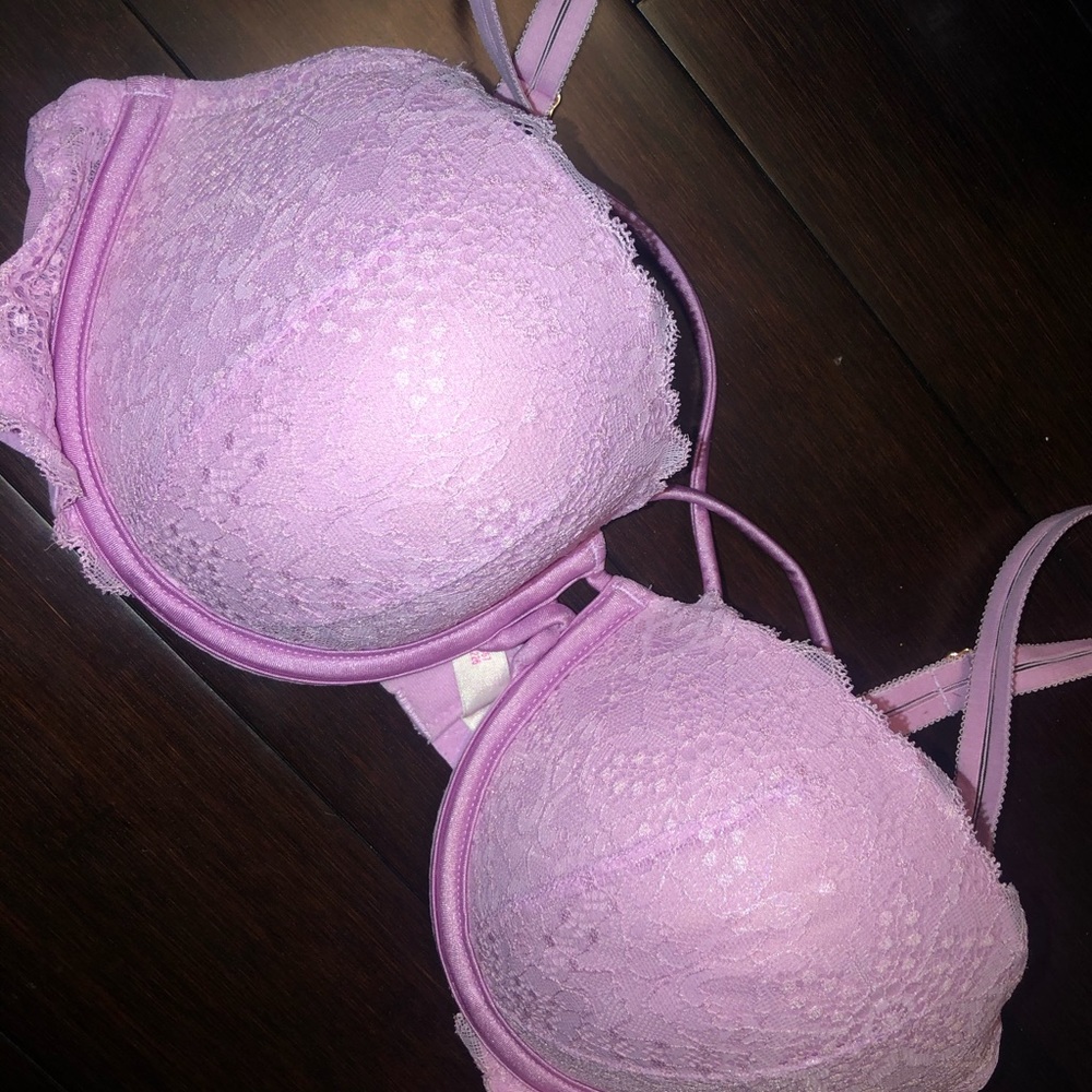 Lace push up bra with strappy front